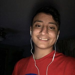 Meet your Posher, Eli